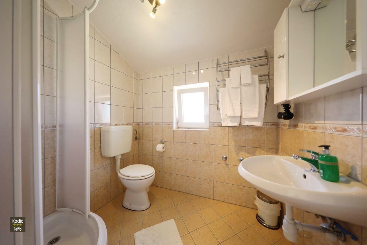 Apartment Josip Vir Luaran gambar
